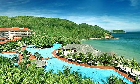 NHA TRANG - ĐÀ LẠT - 5 Ngày 4 Đêm NHA TRANG - ĐÀ LẠT - 5 Ngày 4 Đêm